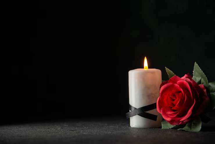 white-candles-with-red-flower white-candles-with-red-flower